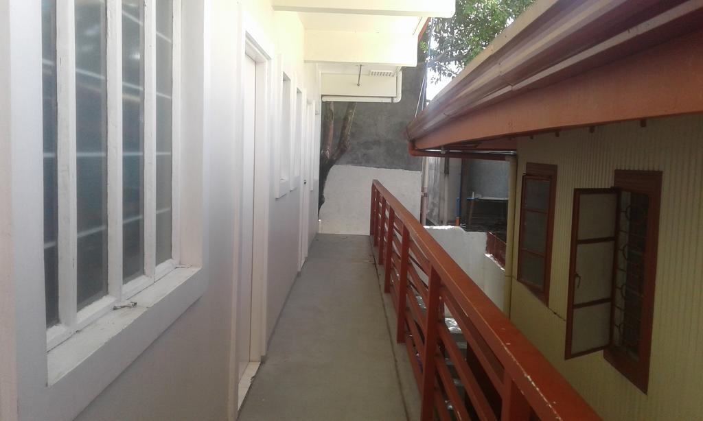 Christopher B&B And Apartments (Adults Only) Paranaque City Exteriör bild