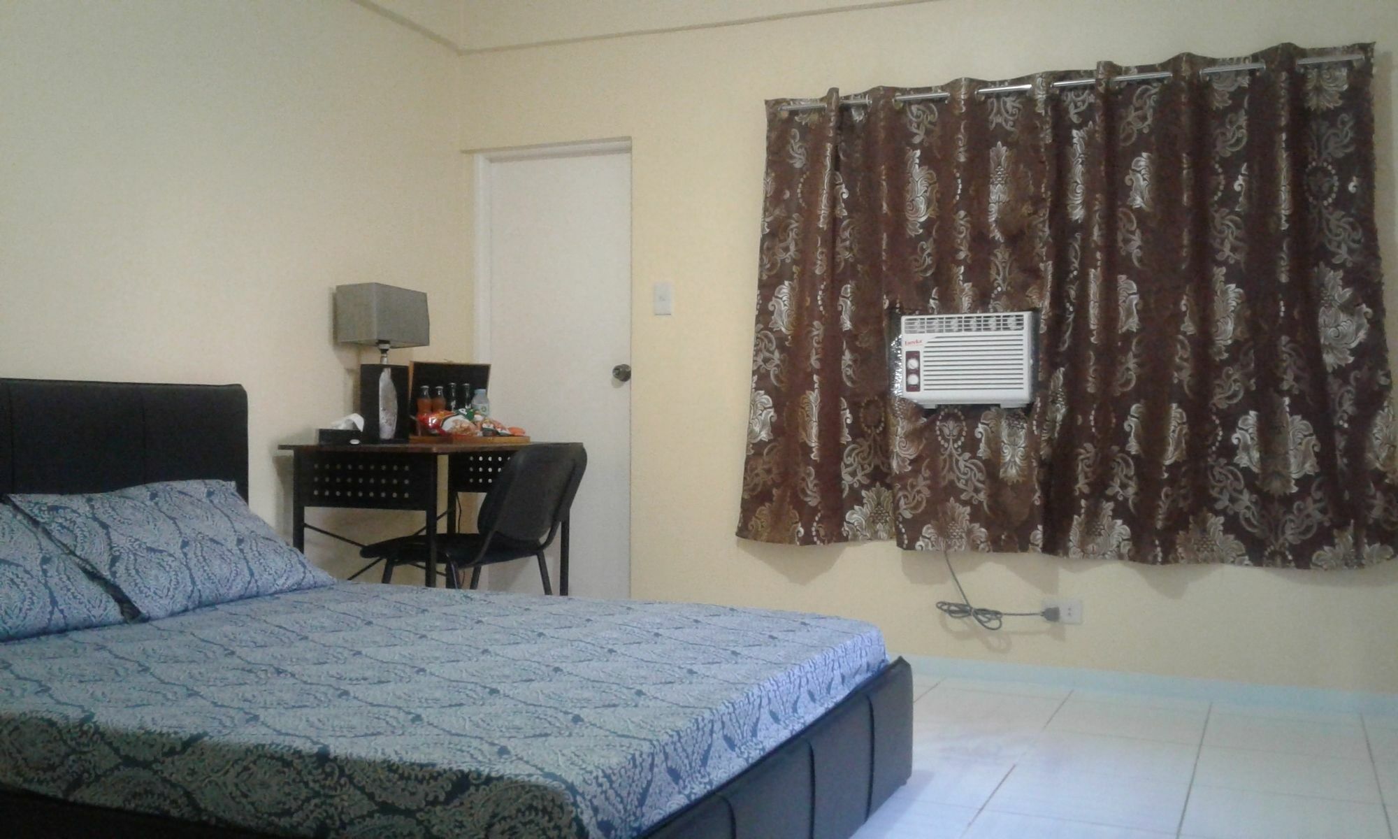 Christopher B&B And Apartments (Adults Only) Paranaque City Exteriör bild